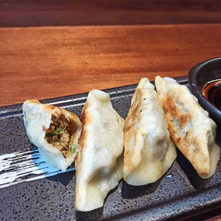 review photo of Karma Ramen Tofu Mushroom Gyoza | Gyoza Tofu-Pilze shared by @eriako on 11 Nov 2022 - review