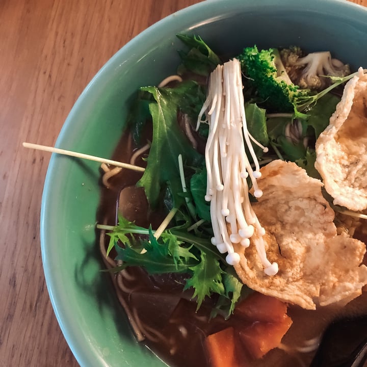 review photo of Zazà Ramen, sake bar & restaurant Ramen vegano con soba e miso shared by @alicemonzani on 03 Jan 2022 - review
