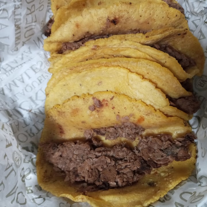 photo of Revolucion Verde Tacos de bistec shared by @bettyveg on  16 May 2021 - review