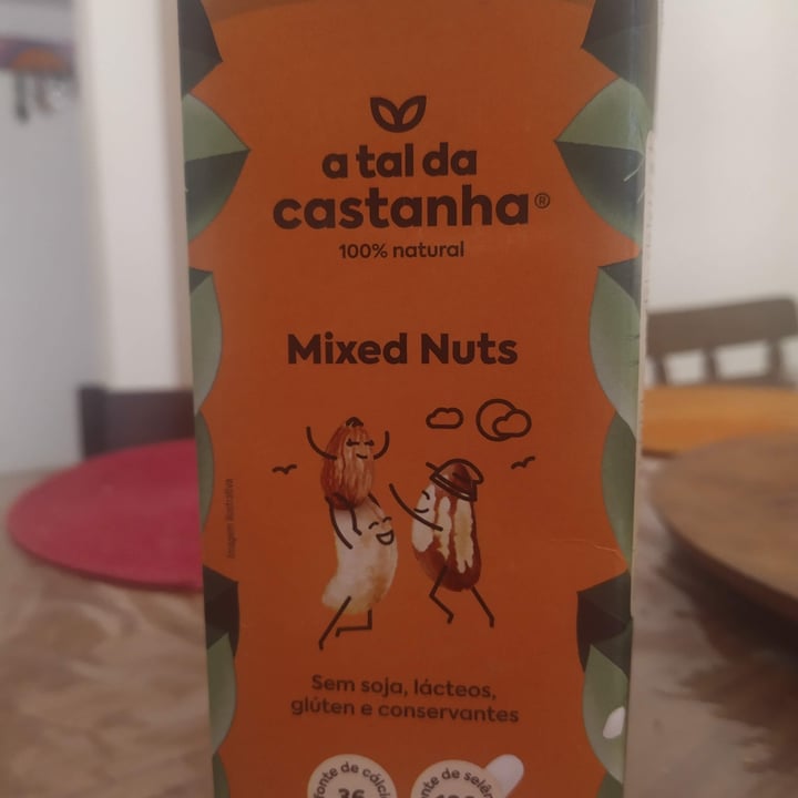 photo of A Tal da Castanha Leite Mixed nuts shared by @mamagalhaes on  04 Apr 2022 - review