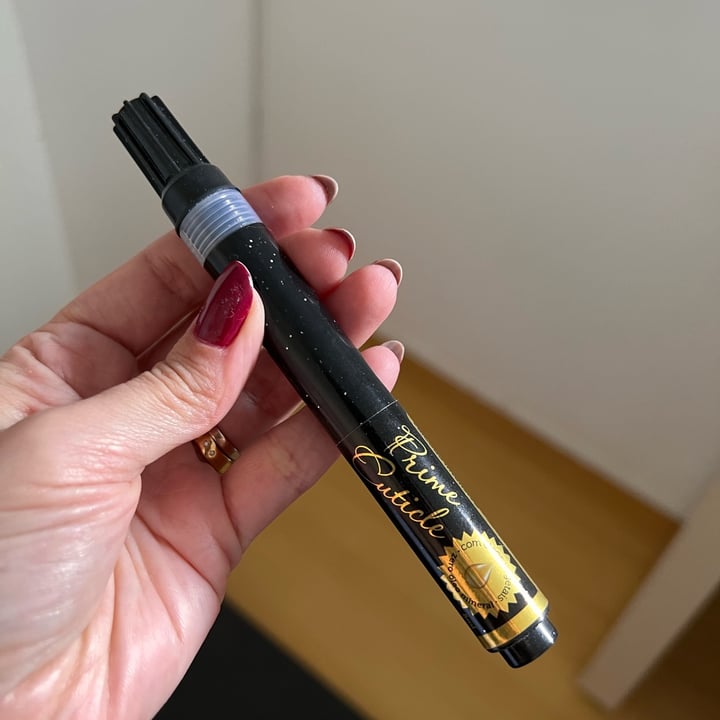 photo of UB Beauty Prime Cuticle Intensive shared by @julianamda2107 on  01 May 2022 - review