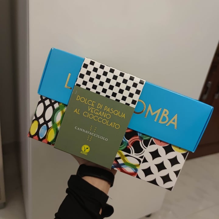 review photo of Antonino Cannavacciuolo Dolce Di Pascqua Vegano Al Cioccolato shared by @flavia91 on 19 Apr 2022 - review