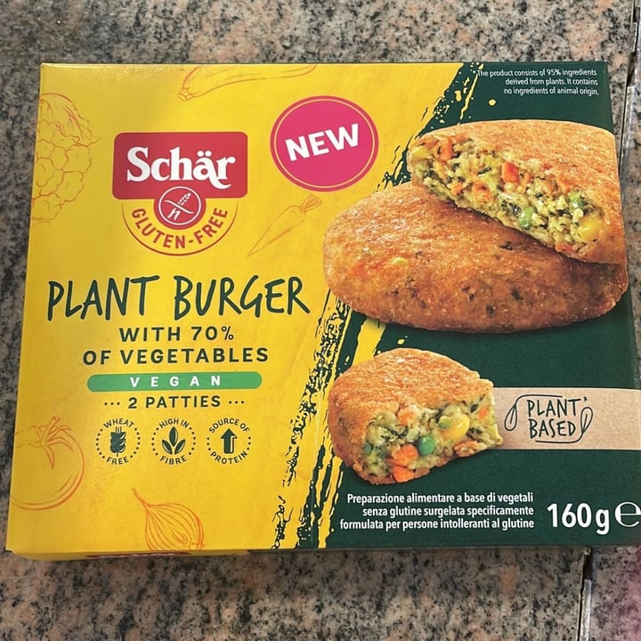 photo of Schär plant burger shared by @vegbignosegal on  07 Nov 2022 - review