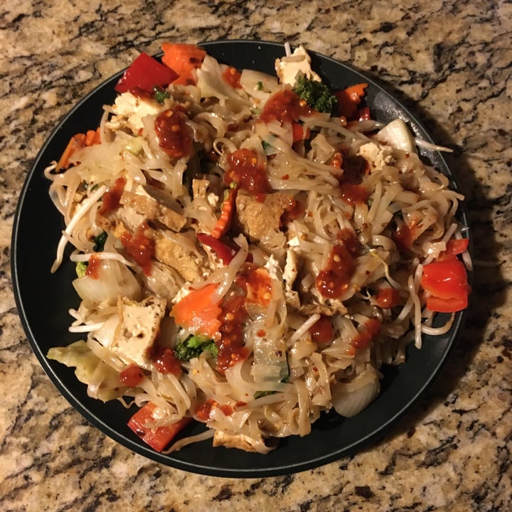 photo of Thai Basil Spicy Noodle (with Tofu) shared by @plant-eater on  24 Aug 2020 - review