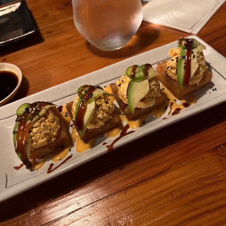 photo of Ma-Kin Vegan Sushi Crispy rice and spicy tuna shared by @stephaniegerard on  04 Mar 2022 - review
