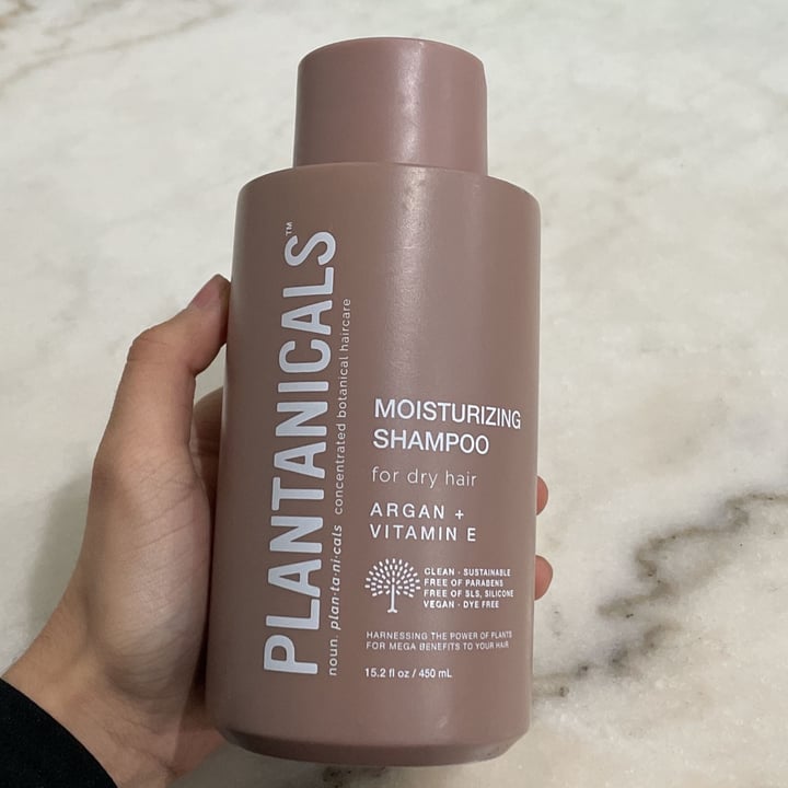 review photo of Plantanicals Moisturizing shampoo shared by @danielah on 24 Jan 2022 - review