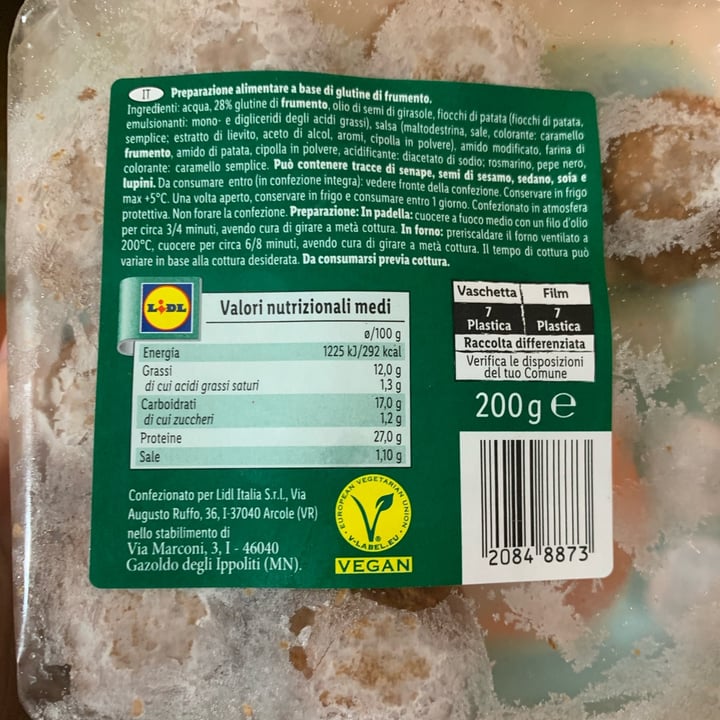 photo of Vemondo Polpette Vegane shared by @carla99 on  05 May 2022 - review