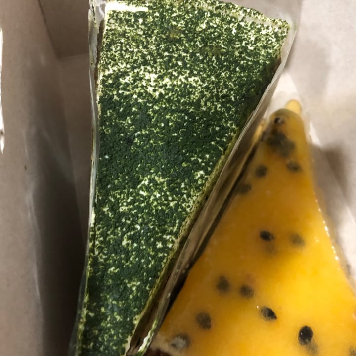 review photo of Kind Kones Matcha Chestnut Cake shared by @meltingpotatoes on 24 Oct 2020 - review