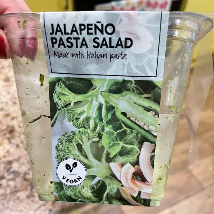 photo of Woolworths Food Vegan jalepeno pasta salad shared by @zannecreativechicks on  07 Dec 2021 - review
