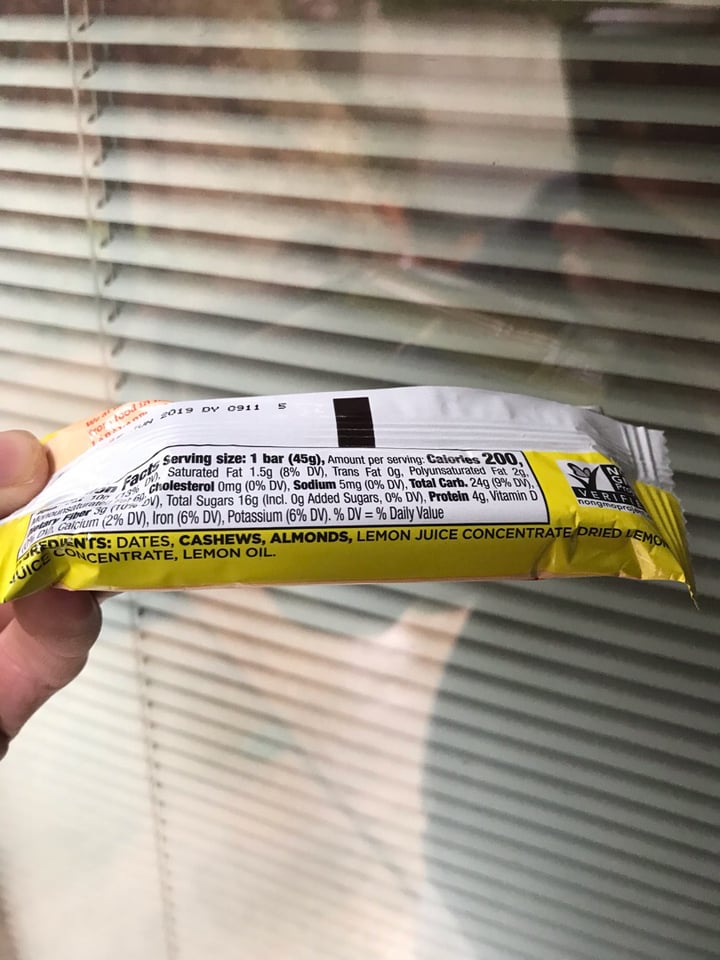 photo of Larabar Larabar Lemon Bar shared by @omnivorousadam on  06 Dec 2018 - review