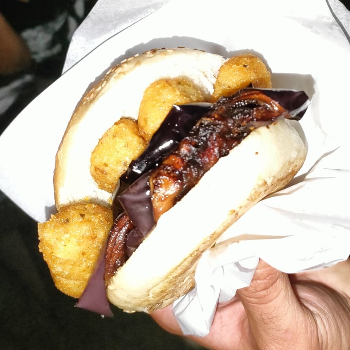 review photo of Nni Franco U Vastiddaru Panino Triplo (panelle crocchè e melanzane fritte) shared by @matteospinazze on 08 Aug 2022 - review