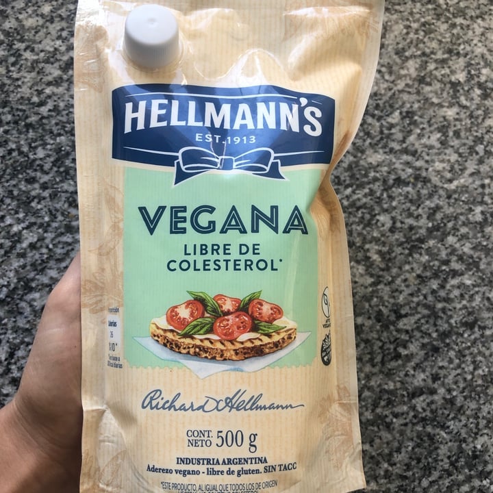 photo of Hellmann’s Hellman’s Vegan Mayonnaise shared by @fcordeviola on  13 May 2020 - review