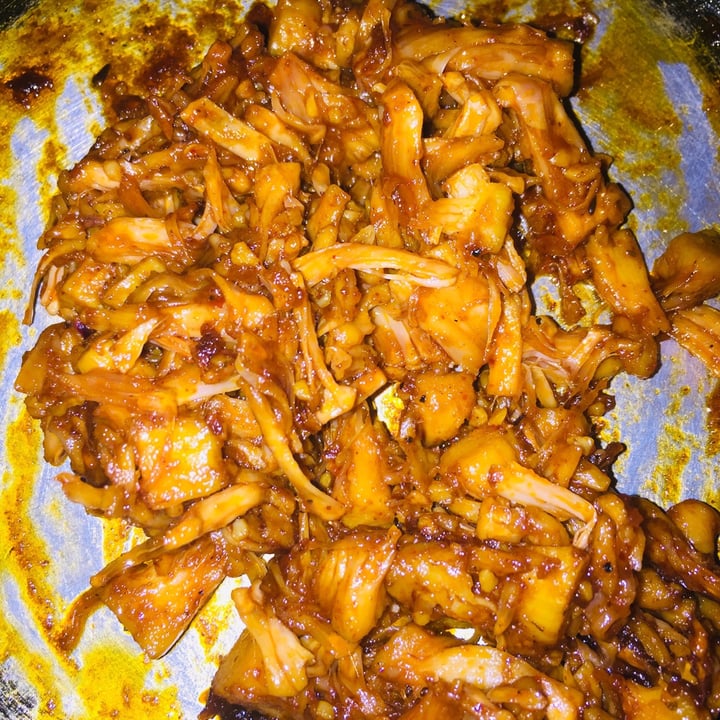 review photo of Nature's Charm Young Green Jackfruit in Brine shared by @jabseatsvegan on 05 Aug 2021 - review