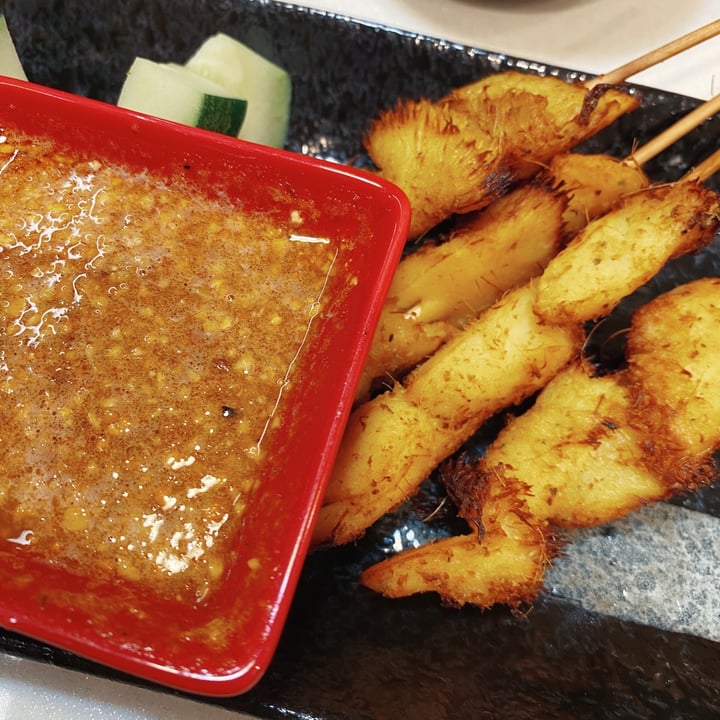 photo of Red Apple Veggie Café Golden Mushroom Satay shared by @evilratking on  08 Jan 2021 - review