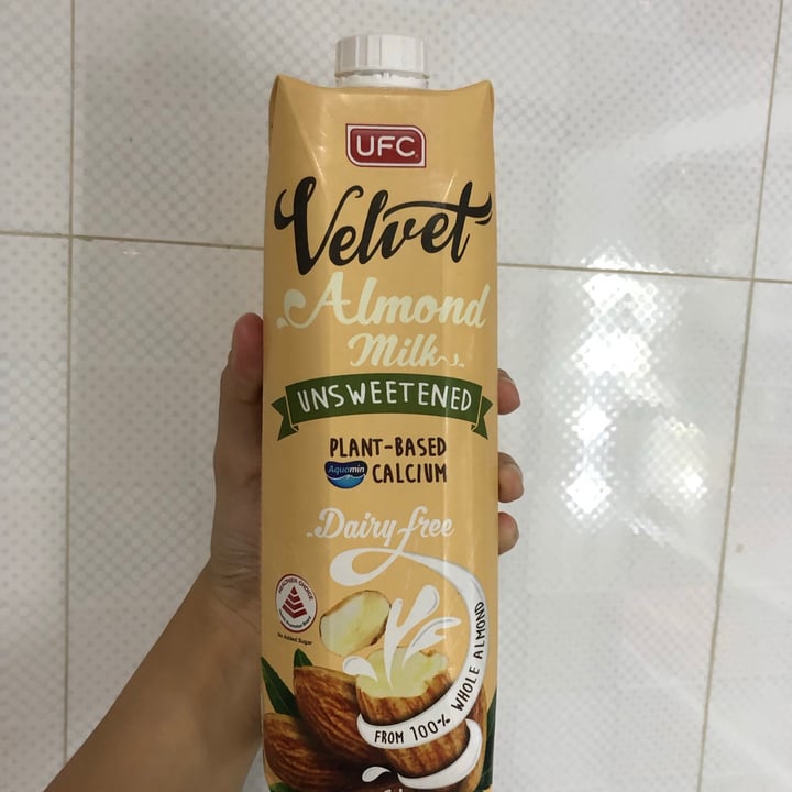 photo of UFC Almond Milk Unsweetened shared by @leizy on  26 Feb 2021 - review