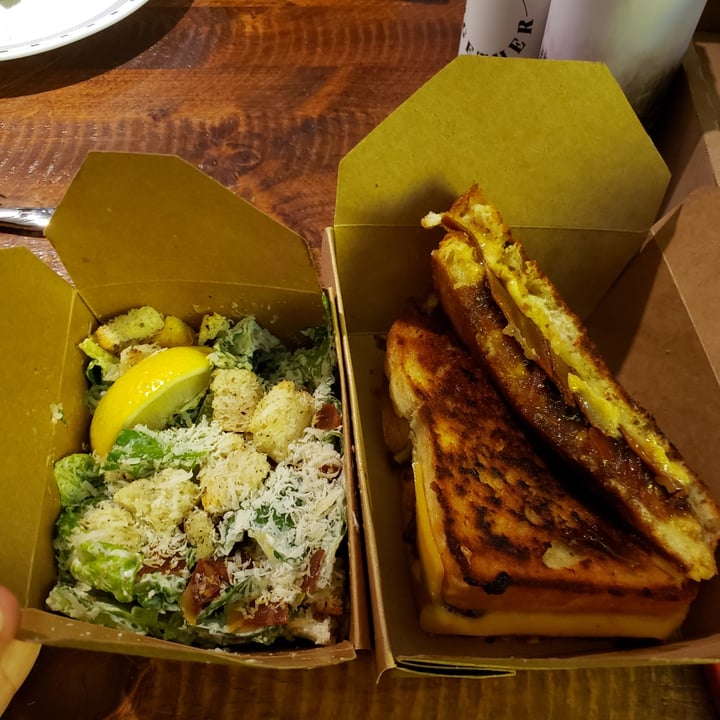 photo of Nateure’s Plate Gruyere Grilled Cheese shared by @sameekinz on  02 Jun 2020 - review