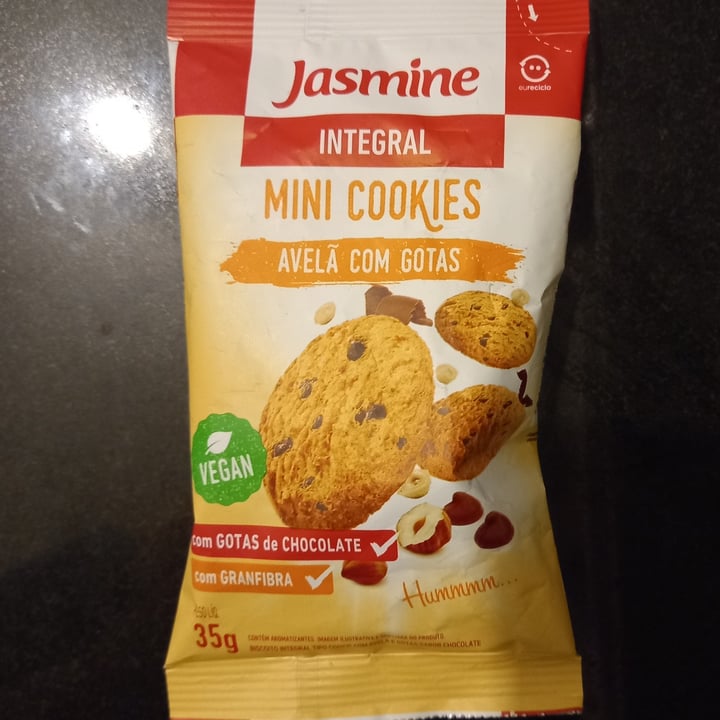photo of Jasmine mini cookies Vegan avelã Com Gotas shared by @vancalegaro on  11 Jul 2022 - review