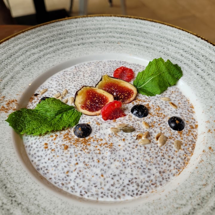 photo of Eqvilibrivm Café chia pudding shared by @lucasmarion on  16 Oct 2022 - review