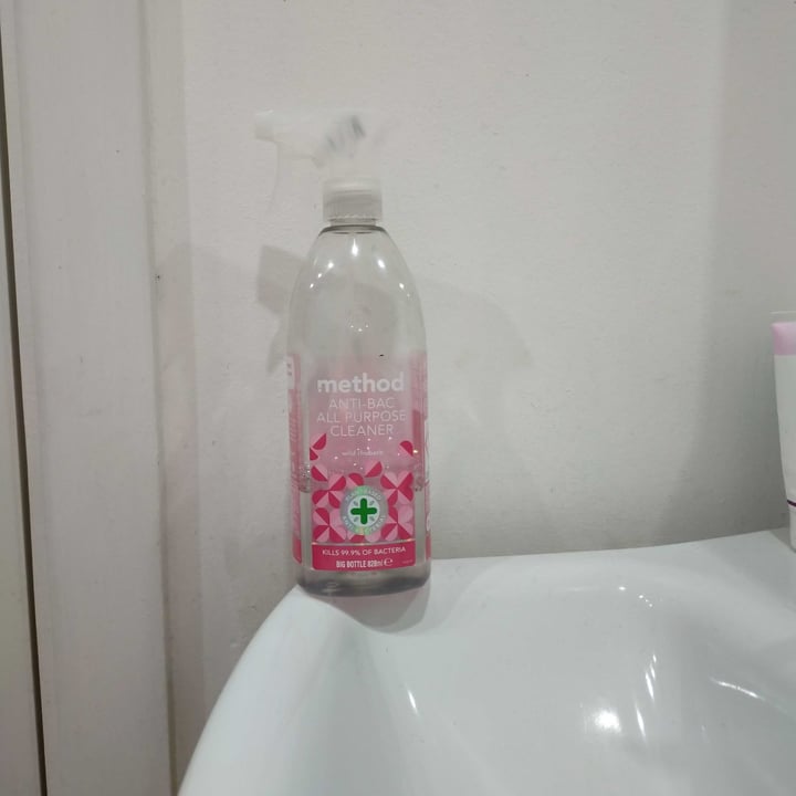 photo of method Anti-Bac All Purpose Cleaner - Wild Rhubarb shared by @joyfulvegan on  29 Jan 2022 - review