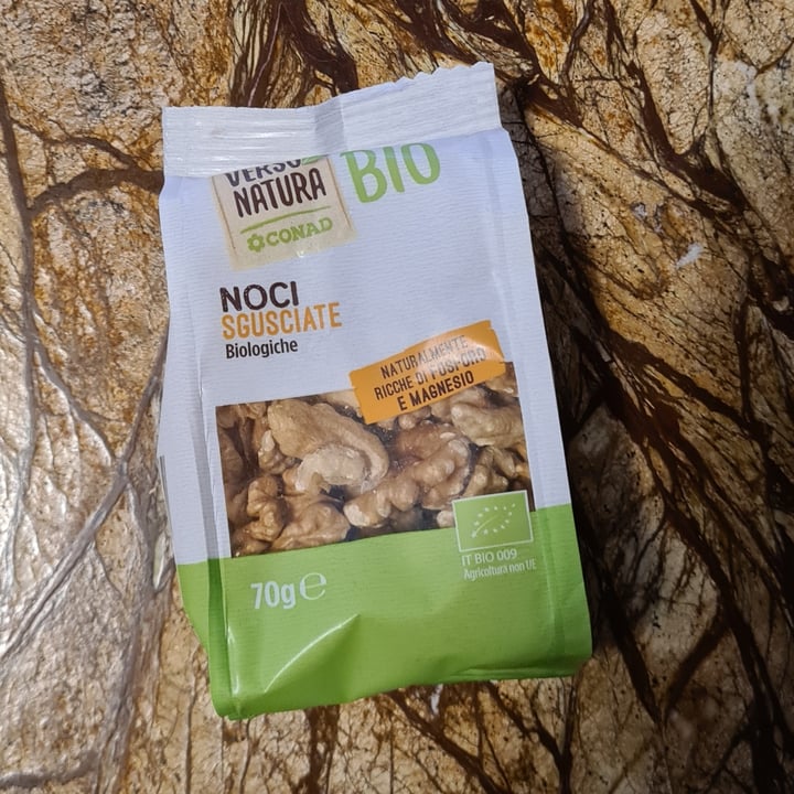 photo of Conad Bio Noci sgusciate shared by @valeinwonderland on  15 Apr 2022 - review