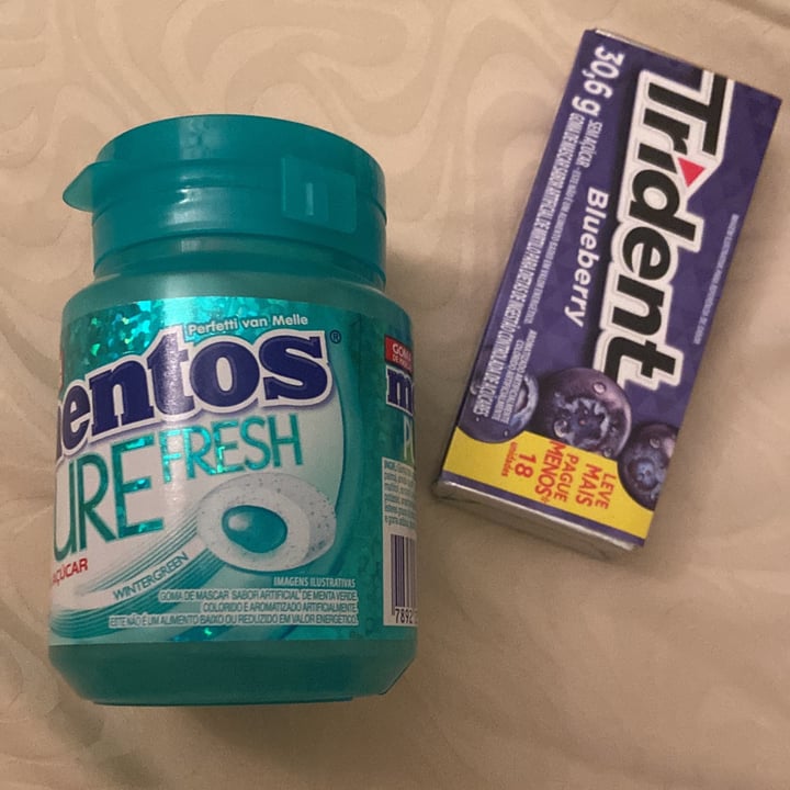 photo of Perfetti van melle Pure Fresh Spearmint Gum shared by @sophiaa on  14 Oct 2022 - review