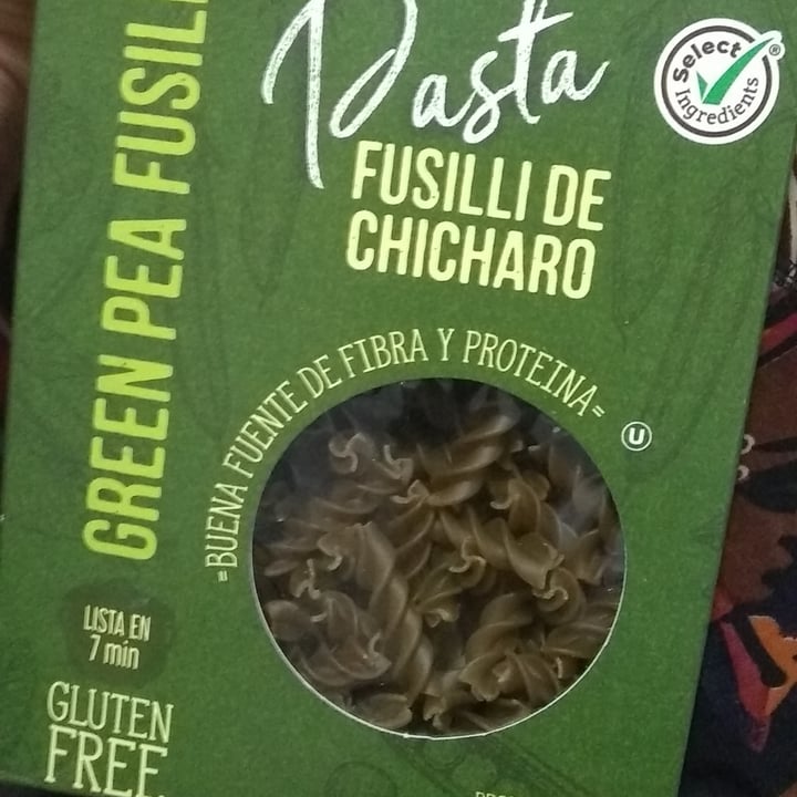 photo of H-E-B Fusilli de chicharo shared by @domenique on  25 Mar 2021 - review