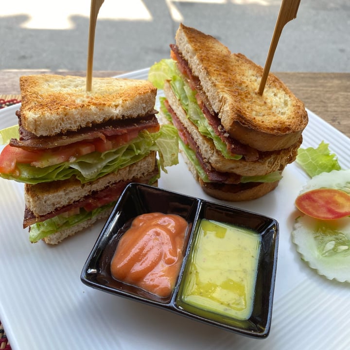 review photo of Vegan Heaven BLT shared by @plantsfeelthough on 10 Nov 2022 - review