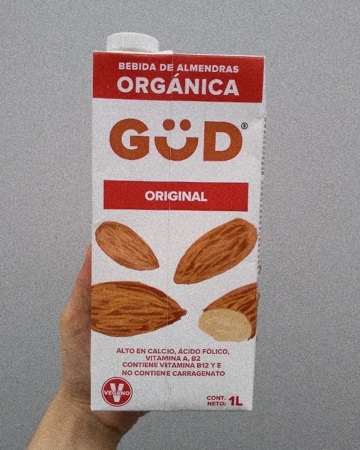photo of GüD Bebida de Almendras Orgánica Original shared by @entity on  04 Oct 2019 - review
