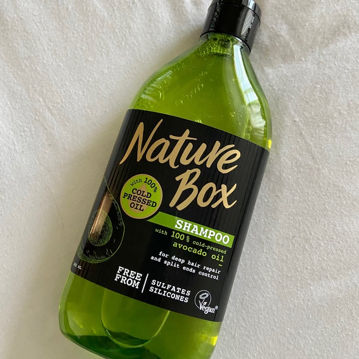 review photo of Nature Box Beauty Shampoo with 100% Cold Pressed Avocado Oil shared by @anothersavegan on 16 Apr 2021 - review