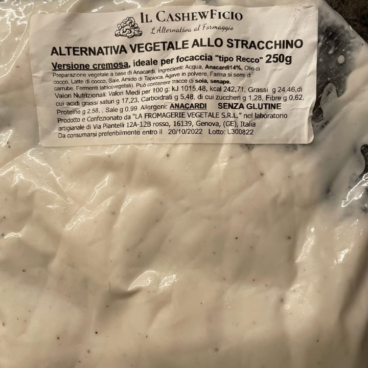 photo of Il CashewFicio Alternativa vegetale allo stracchino shared by @letiziatremolada on  22 Oct 2022 - review