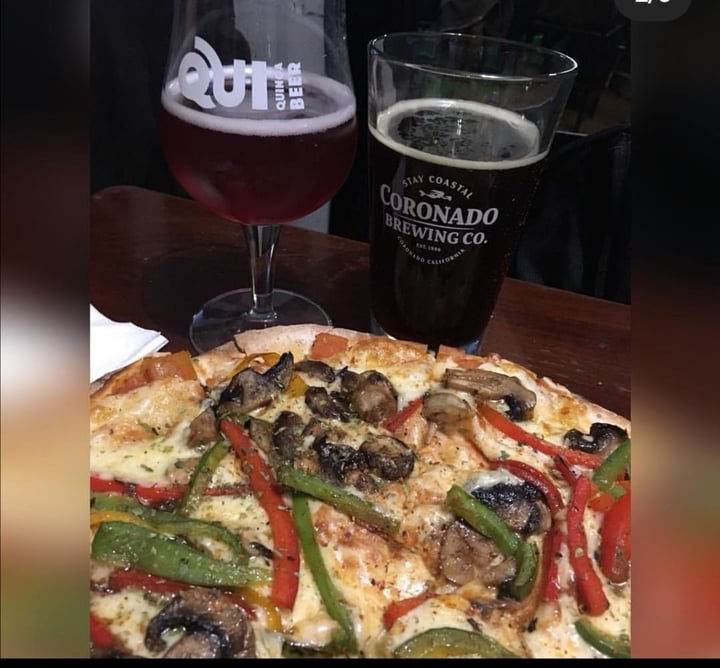photo of Pepperland Bar Pizza con champiñones y pimenton shared by @camilaandrea on  22 Mar 2020 - review