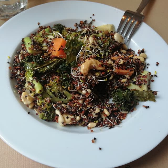 Foto del plato “Ensalada "super food"”