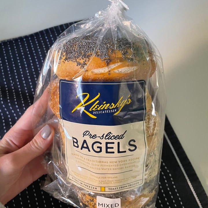 photo of Kleinsky’s Delicatessen Pre-sliced Bagels shared by @gdemeillon on  29 Jul 2021 - review