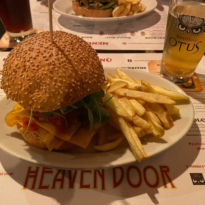 photo of Heaven Door Rock Pub Rainbow shared by @erialaimo on  03 Nov 2021 - review