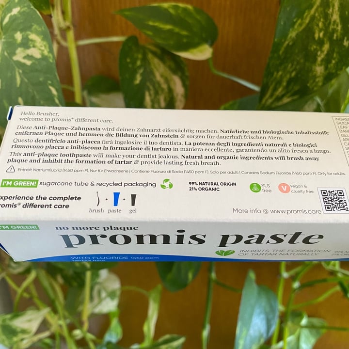 photo of Promis Promis Paste dentifricio con fluoro shared by @albivivi on  19 Aug 2022 - review