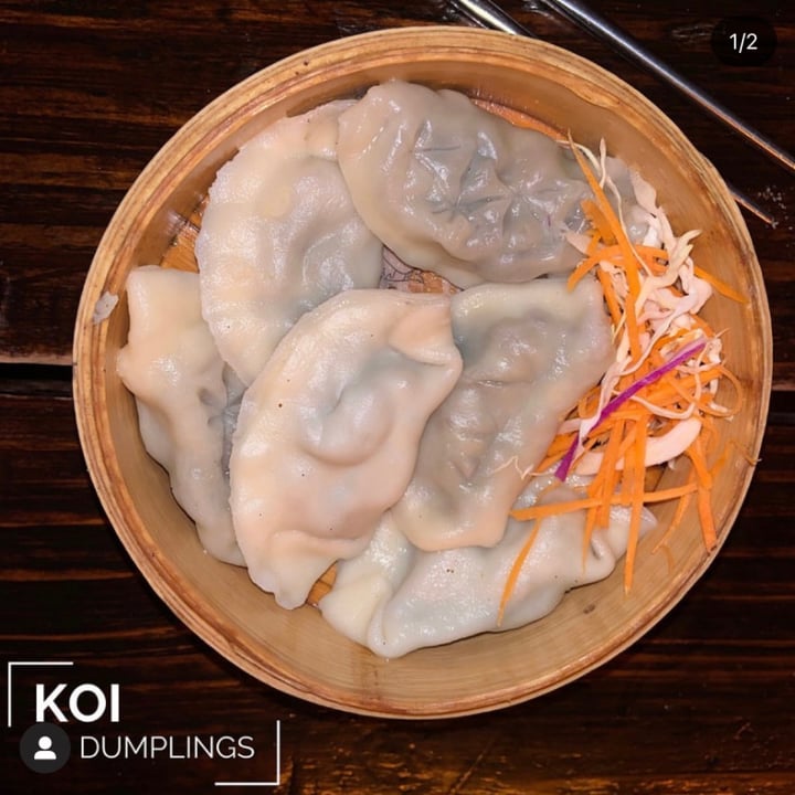 photo of KOI Beer & Dumplings Dumplins de hongos shared by @restovegan on  23 Mar 2021 - review
