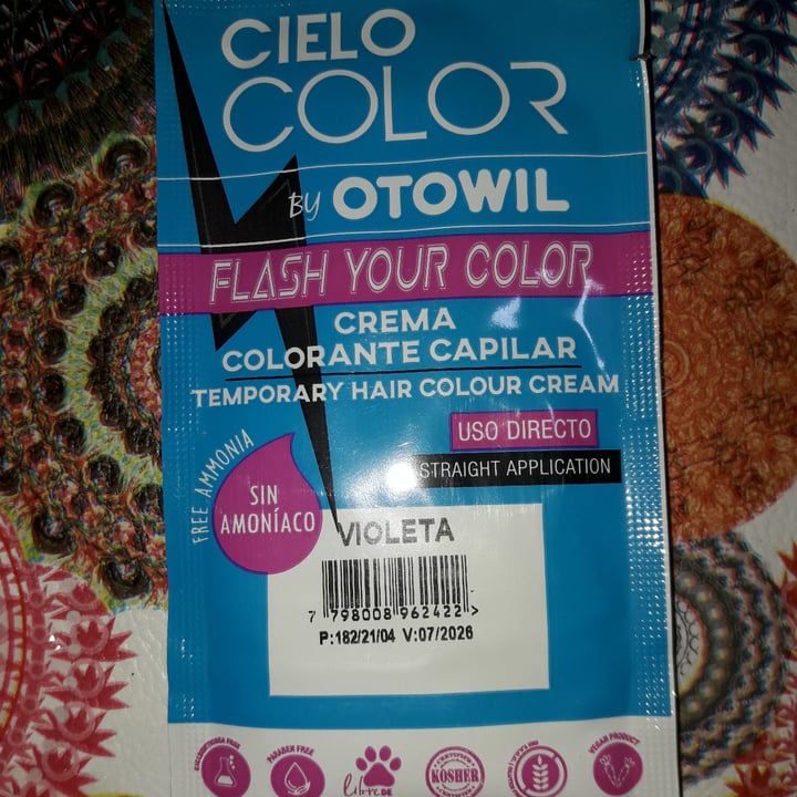 photo of Otowil Cielo Color Crema Colorante Capilar Fantasía shared by @b3abody on  24 Dec 2021 - review