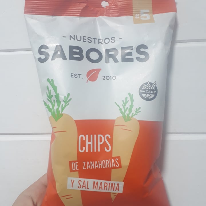 photo of Nuestros Sabores Chips de Zanahoria y Sal Marina shared by @camilarey on  26 Jul 2021 - review
