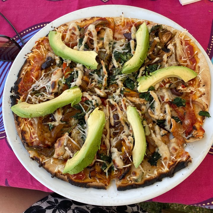 photo of Leafy Greens Vegan Pizza shared by @kateemma5 on  19 Sep 2020 - review