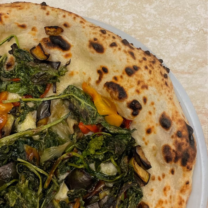 photo of Attanasio - Ristorante tipico napoletano Pizza Ortolana (senza Formaggio) shared by @gretab on  03 Aug 2021 - review