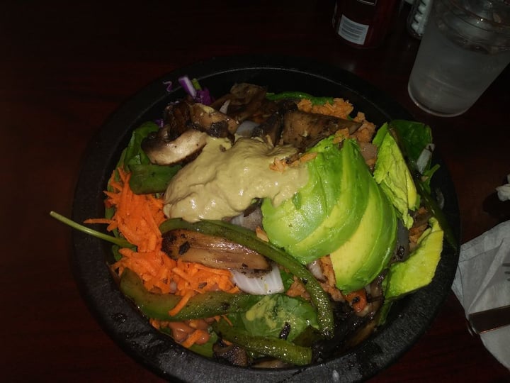 review photo of Viva Vegeria Mushroom fajita bowl shared by @justine210veganqueen on 11 Aug 2019 - review