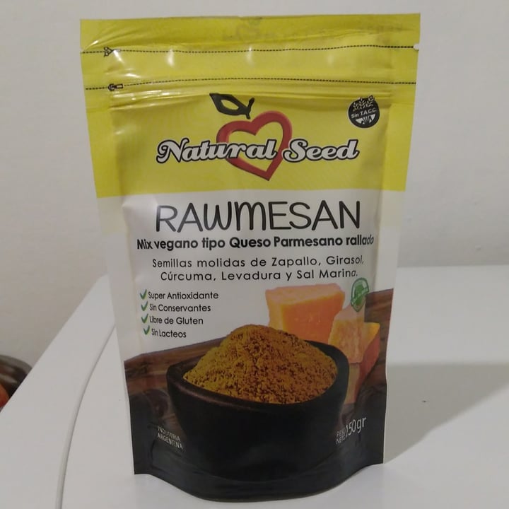 photo of Natural Seed Rawmesan shared by @valentinapalavecino on  26 Jul 2021 - review