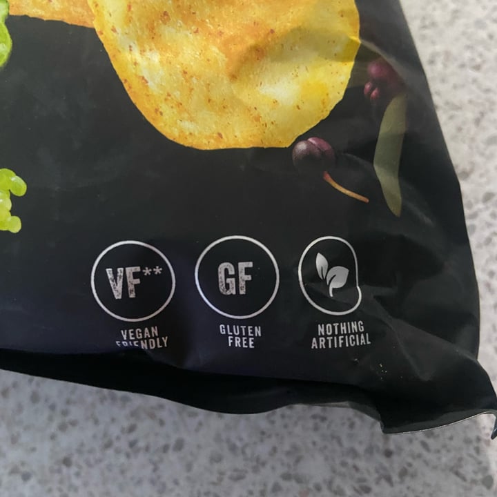 photo of Kettle chips finger lime and tasmanian pepper leaf shared by @bushpig on  27 Sep 2022 - review