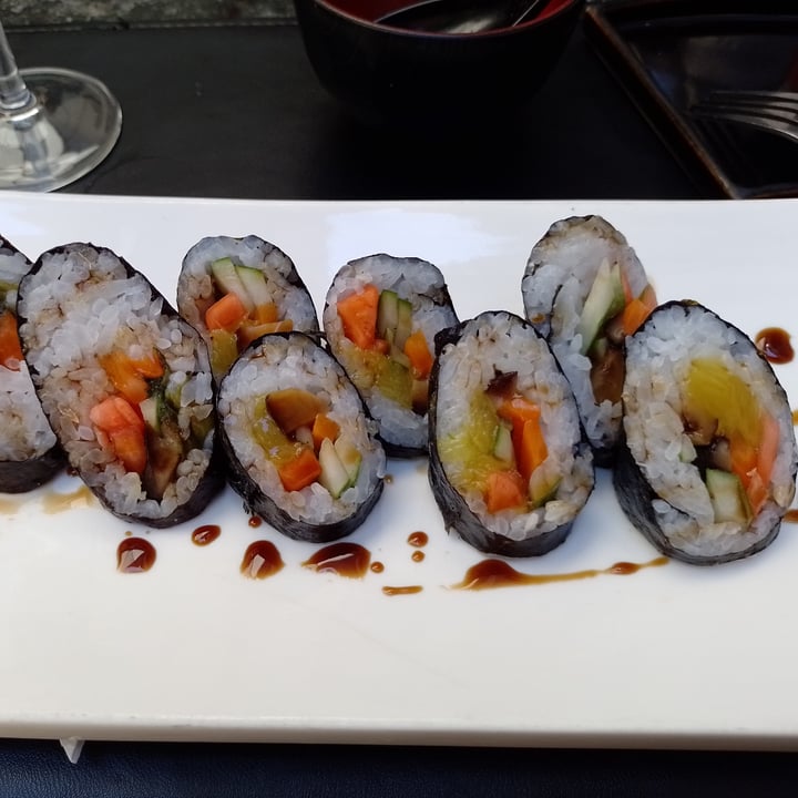 photo of Nobiru Izakaya Vegan Sushi shared by @julifrutilla on  30 Jan 2022 - review