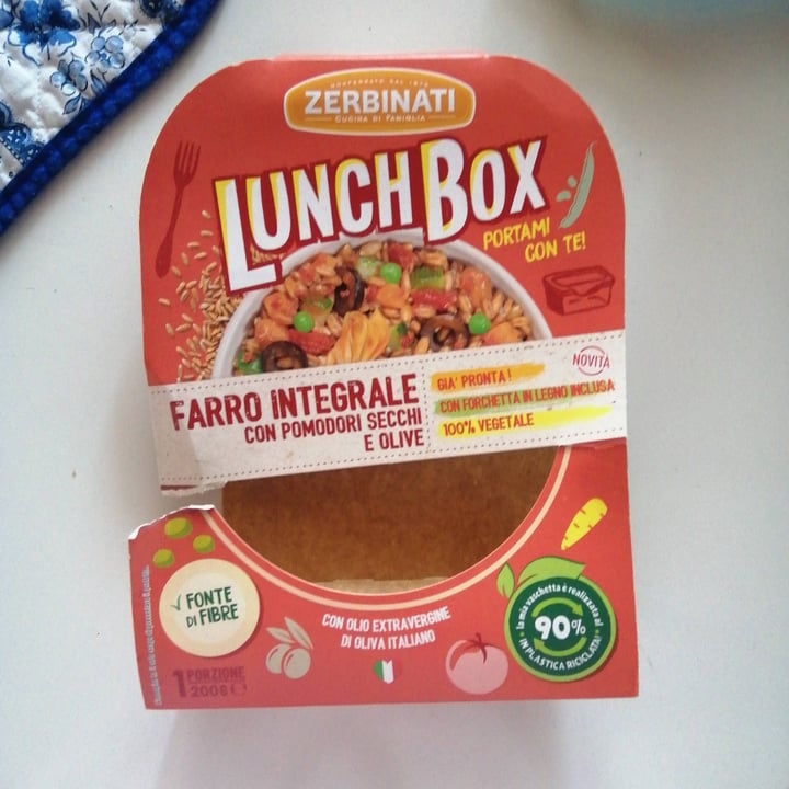 photo of Zerbinati Lunch Box Farro Integrale con Pomodori Secchi e Olive shared by @contessa65 on  13 May 2022 - review