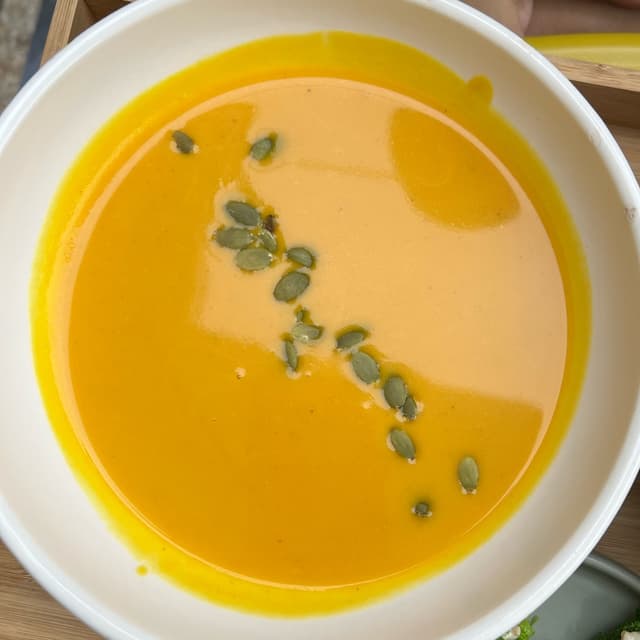 Photo of the dish “Vellutata di zucca con latte di cocco e lime”