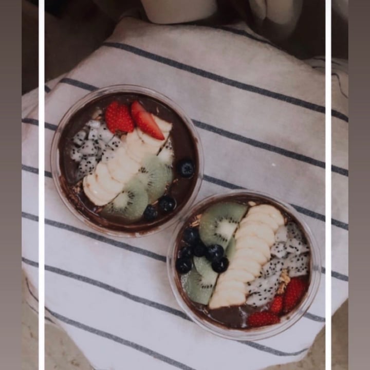 review photo of The Acai Collective Acerola açai bowl shared by @strawberry on 16 May 2020 - review