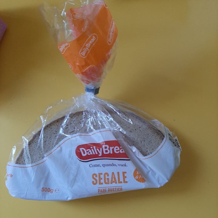 photo of DailyBread Pane di segale shared by @martinaluna on  13 Jun 2022 - review