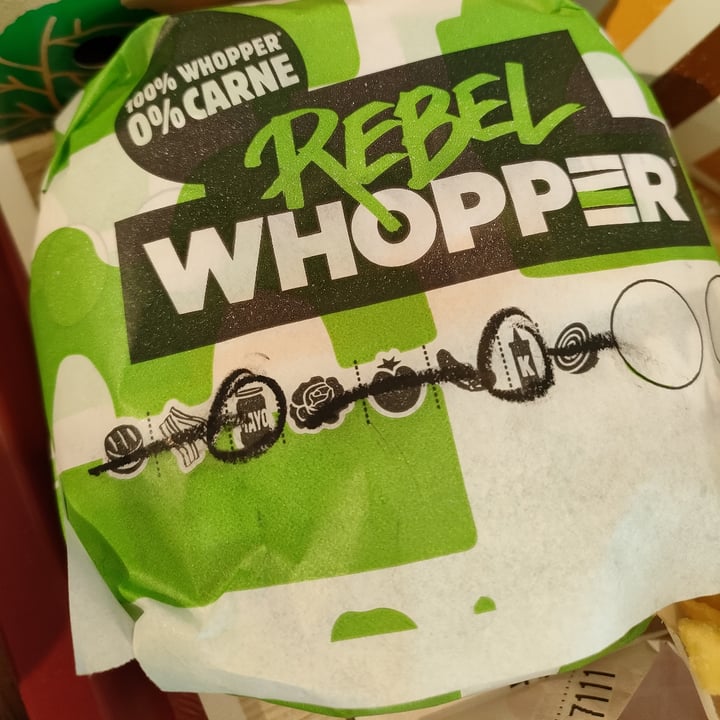 review photo of Burger King Rebel Whopper 100% Vegetal shared by @beagabbi on 17 Mar 2022 - review