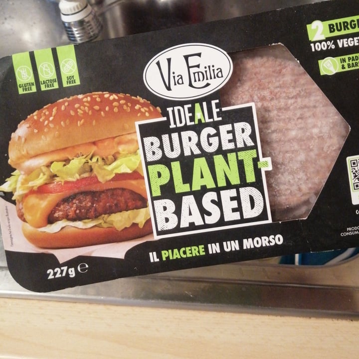 photo of Via emilia Burger plant based shared by @terraviola on  13 May 2022 - review